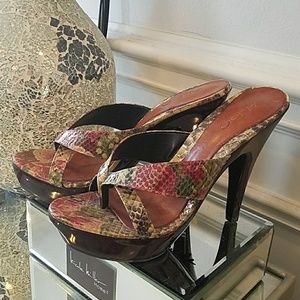 Aldo slip on heel